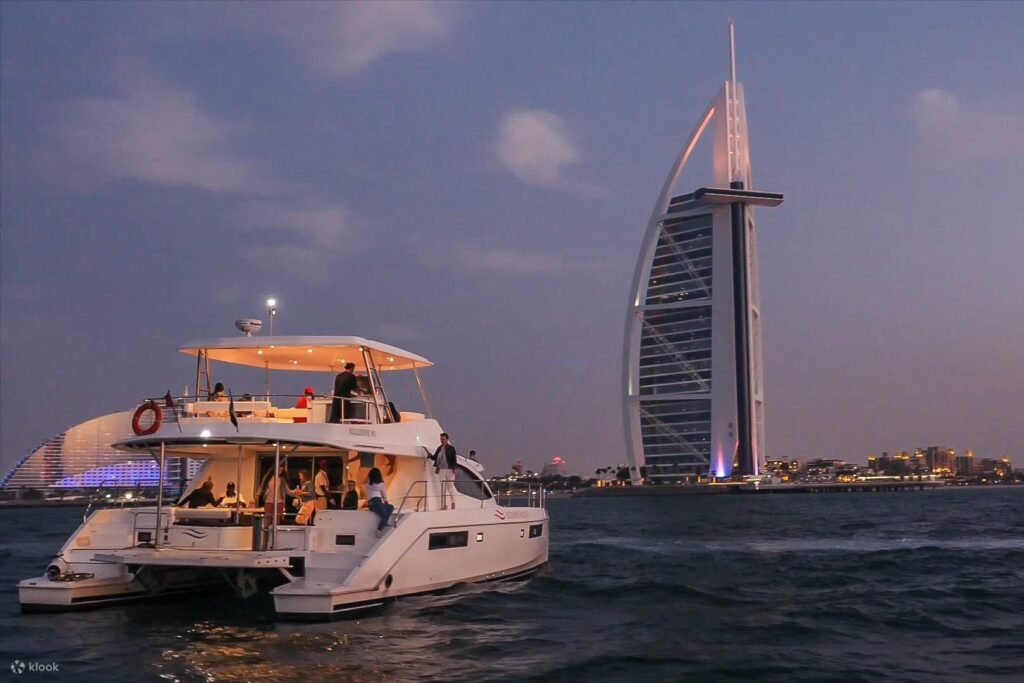 DubaiLuxuryYachtSharedTour-Klook